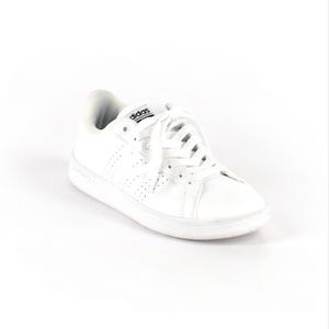 adidas Shoes - Adidas Size 6 All White Classic Sneakers adidas Shoes - Adidas Size 6 All White Classic Sneakers